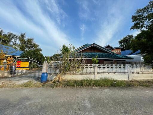 404 Sqm., 2 Beds, 2 Baths House listed for ฿ 1,294,000.