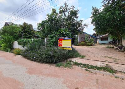 376 Sqm., 4 Beds, 2 Baths House listed for ฿ 1,287,000.