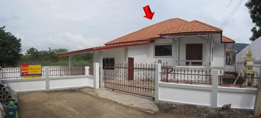 348 Sqm., 3 Beds, 2 Baths House listed for ฿ 1,100,000.