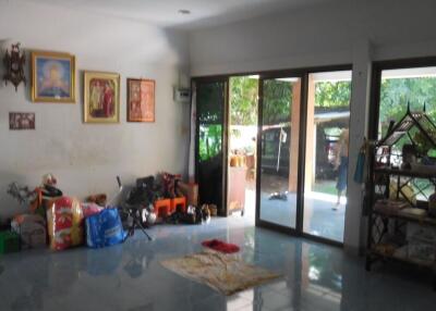 440 Sqm., 2 Beds, 1 Bath House listed for ฿ 1,245,000.