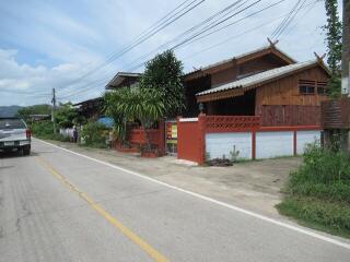 176 Sqm., 2 Beds, 1 Bath House listed for ฿ 1,030,000.