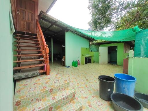 447 Sqm., 5 Beds, 1 Bath House listed for ฿ 1,133,000.