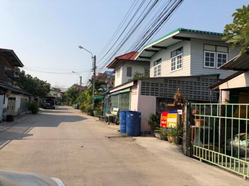 136 Sqm., 1 Bed, 1 Bath House listed for ฿ 1,098,000.