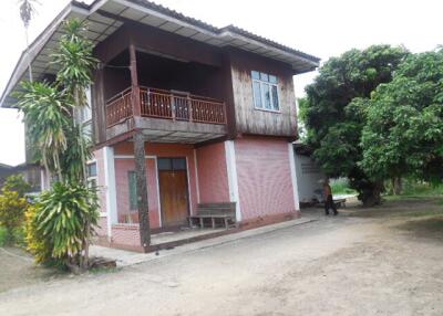 1,148 Sqm., 2 Beds, 1 Bath House listed for ฿ 958,000.