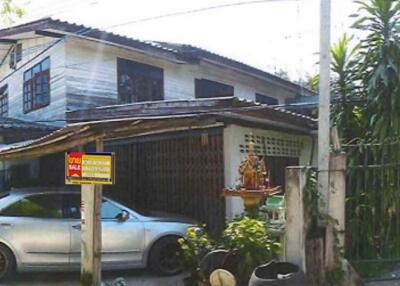 324 Sqm., 2 Beds, 1 Bath House listed for ฿ 1,056,000.