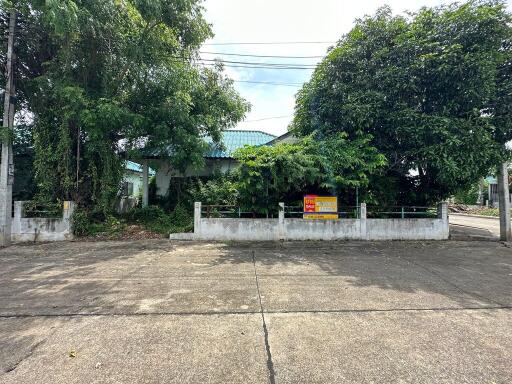 199 Sqm., 2 Beds, 1 Bath House listed for ฿ 1,050,000.