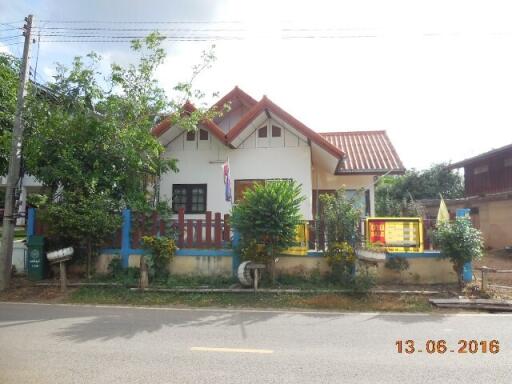 239 Sqm., 2 Beds, 1 Bath House listed for ฿ 927,000.