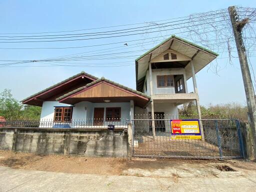 200 Sqm., 2 Beds, 1 Bath House listed for ฿ 900,000.