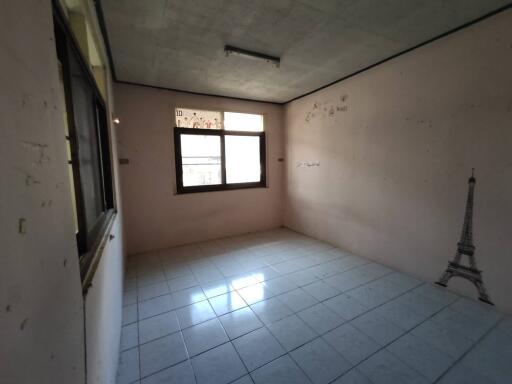 273 Sqm., 3 Beds, 2 Baths House listed for ฿ 850,000.