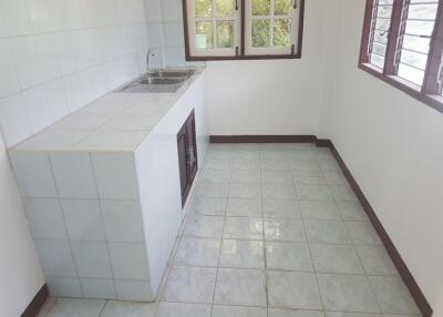 528 Sqm., 3 Beds, 1 Bath House listed for ฿ 980,000.