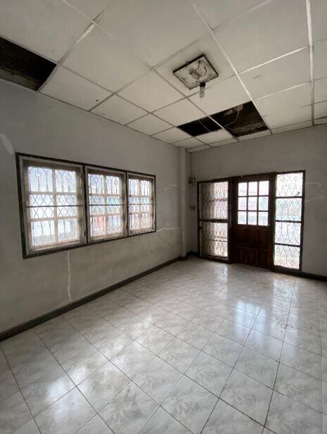 160 Sqm., 2 Beds, 1 Bath House listed for ฿ 855,000.