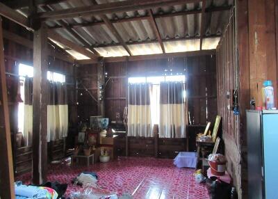 574 Sqm., 2 Beds, 1 Bath House listed for ฿ 935,000.