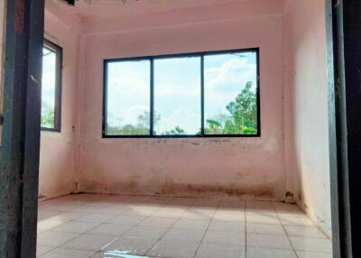 400 Sqm., 3 Beds, 1 Bath House listed for ฿ 817,000.