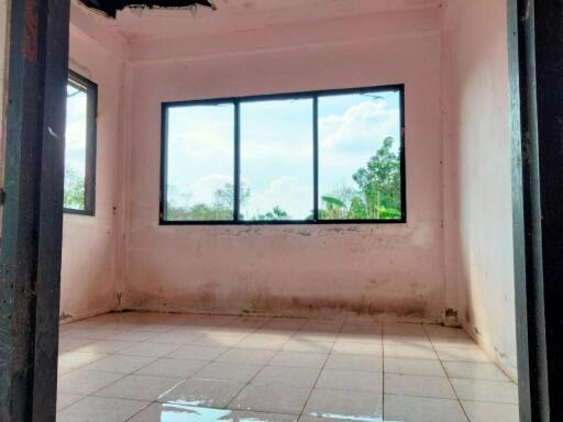 400 Sqm., 3 Beds, 1 Bath House listed for ฿ 817,000.