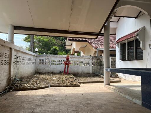 259 Sqm., 4 Beds, 2 Baths House listed for ฿ 808,000.