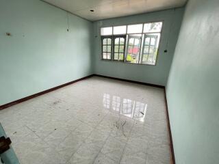 104 Sqm., 3 Beds, 2 Baths House listed for ฿ 884,000.