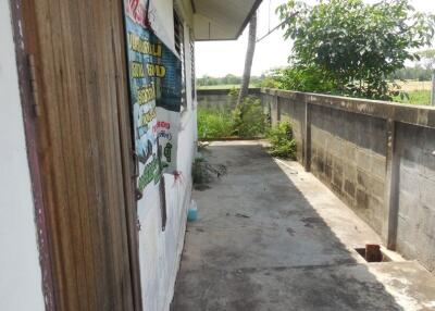 240 Sqm., 3 Beds, 1 Bath House listed for ฿ 783,000.