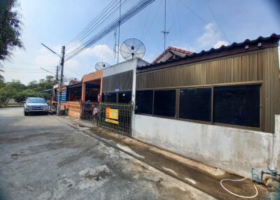 128 Sqm., 2 Beds, 1 Bath House listed for ฿ 760,000.