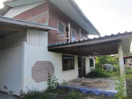 1,192 Sqm., 1 Bed, 1 Bath House listed for ฿ 839,000.