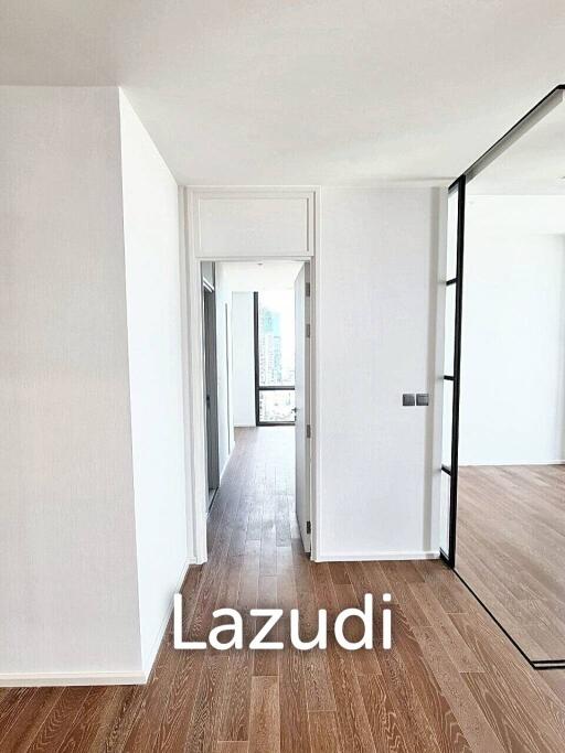 3 Bed 3 Bath 101 SQ.M MUNIQ Langsuan