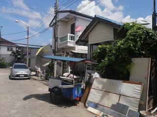 78 Sqm., 2 Beds, 1 Bath House listed for ฿ 713,000.