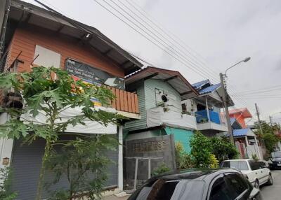 80 Sqm., 1 Bed, 1 Bath House listed for ฿ 713,000.