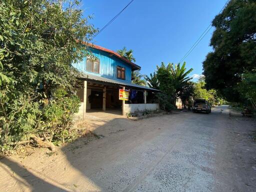 400 Sqm., 3 Beds, 2 Baths House listed for ฿ 745,000.