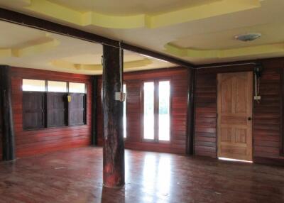 400 Sqm., 1 Bed, 1 Bath House listed for ฿ 738,000.