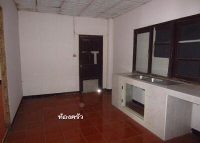 400 Sqm., 3 Beds, 2 Baths House listed for ฿ 689,000.