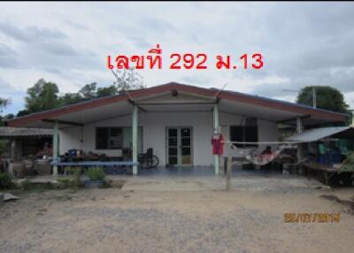 428 Sqm., 3 Beds, 1 Bath House listed for ฿ 613,000.