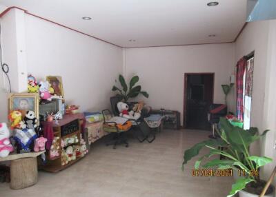 124 Sqm., 2 Beds, 1 Bath House listed for ฿ 530,000.