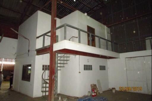 4,416 Sqm., 1 Bed Warehouse listed for ฿ 17,315,000.