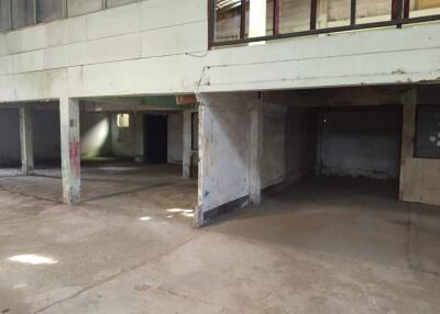 1,596 Sqm., 1 Bed Warehouse listed for ฿ 16,708,000.