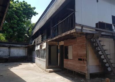 1,596 Sqm., 1 Bed Warehouse listed for ฿ 16,708,000.