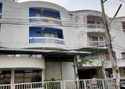 812 Sqm., 1 Bed Warehouse listed for ฿ 15,225,000.