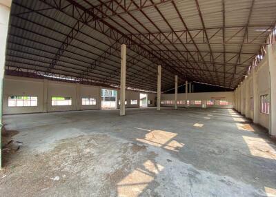 3,960 Sqm., 1 Bed Warehouse listed for ฿ 10,500,000.