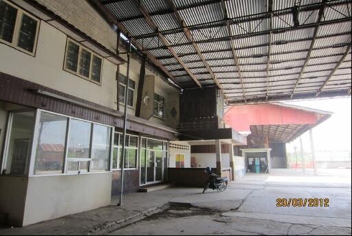 11,040 Sqm., 1 Bed Warehouse listed for ฿ 10,926,000.