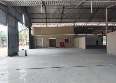 4,930 Sqm., 1 Bed Warehouse listed for ฿ 7,635,000.