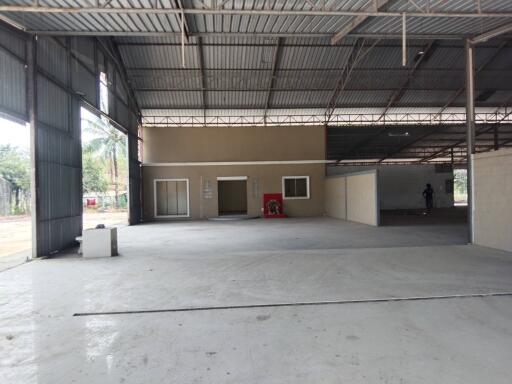 4,930 Sqm., 1 Bed Warehouse listed for ฿ 7,635,000.