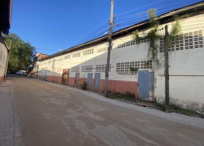 754 Sqm., 1 Bed Warehouse listed for ฿ 6,040,000.