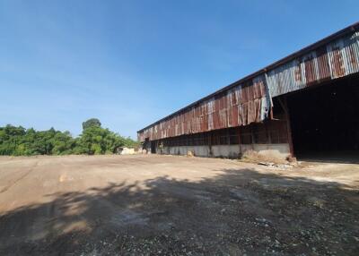 8,188 Sqm., 1 Bed Warehouse listed for ฿ 5,063,000.