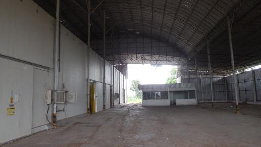 8,684 Sqm., 1 Bed Warehouse listed for ฿ 4,785,000.