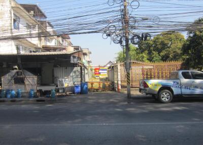 551 Sqm., 1 Bed Warehouse listed for ฿ 2,800,000.