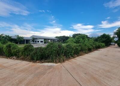 6,732 Sqm., 1 Bed Warehouse listed for ฿ 2,800,000.