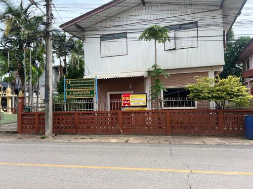 940 Sqm., 1 Bed Warehouse listed for ฿ 3,568,000.