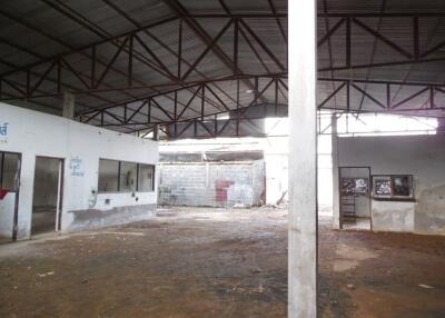 539 Sqm., 1 Bed Warehouse listed for ฿ 2,200,000.