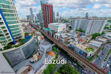 1 Bed 1 Bath 44 SQ.M The Room Sukhumvit 69