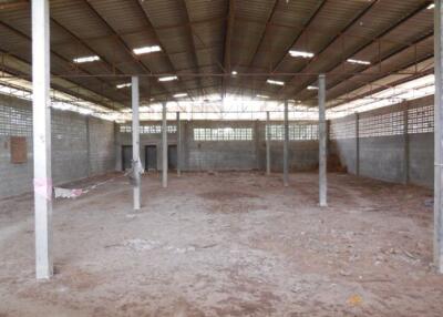 10,280 Sqm., 1 Bed Warehouse listed for ฿ 1,650,000.