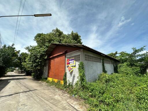 588 Sqm., 1 Bed Warehouse listed for ฿ 2,015,000.