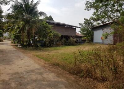 812 Sqm., 1 Bed Warehouse listed for ฿ 1,025,000.